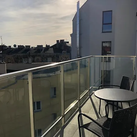Rent Like - Krysiewicza 3 Poznaň
